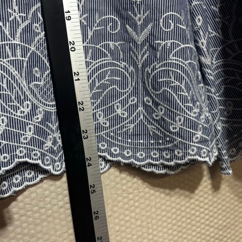 J Crew Women’s Bell Sleeve Embroidered Blouse In Striped Poplin Blue White Large - Picture 6 of 7